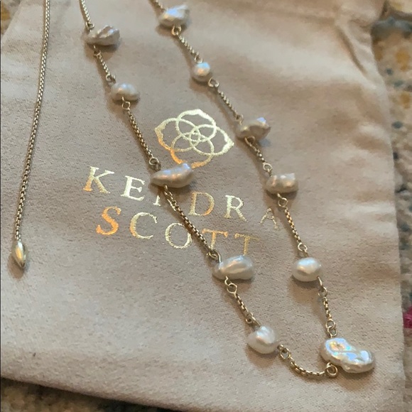 Kendra Scott Krissa Pearl Necklace 